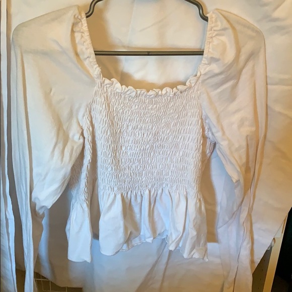 UO babydoll crop! - Picture 1 of 2